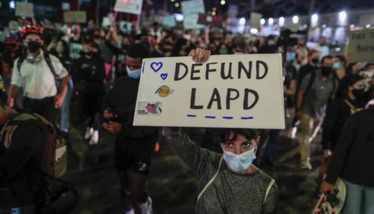 Op-Ed: Why we should evade prisons, not the police

