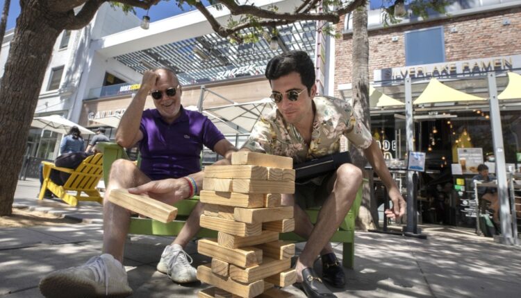 The Delta variant makes Angelenos rethink how they should live their lives

