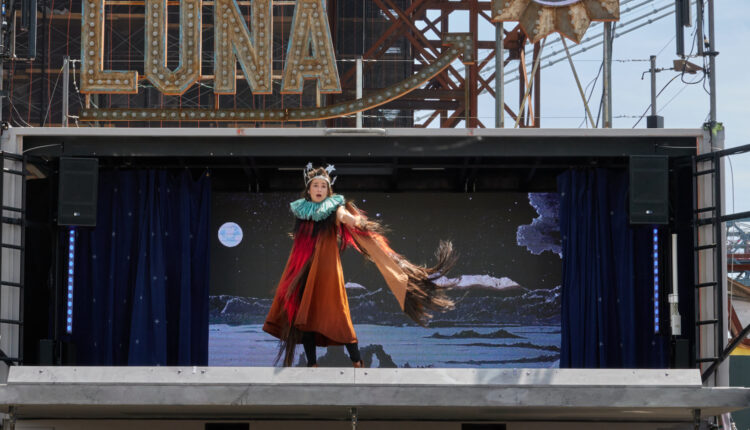 Mystical open-air opera 'Birds in the Moon' rolls to Santa Monica

