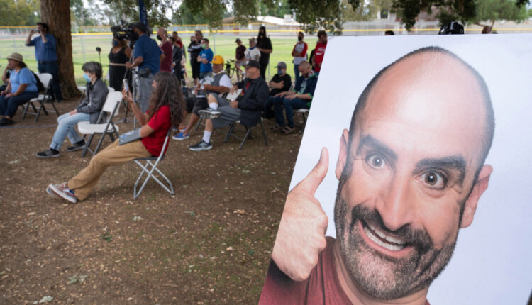 The late comic Brody Stevens is back in the LA spotlight at the 818 - Daily News

