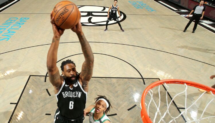 Sources: DeAndre Jordan intends to sign with the Los Angeles Lakers after sign-and-trade and buyout

