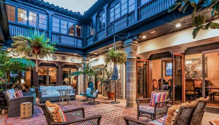 Stunning 1920s John Byers-Designed Time Capsule in Santa Monica is targeting $ 10 million

