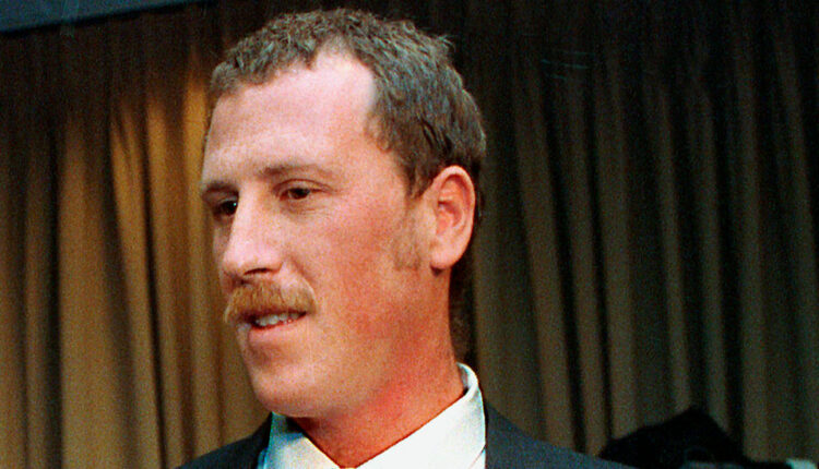 George Holliday, who recorded the police beating Rodney King, dies at the age of 61

