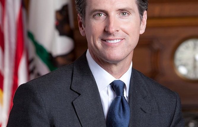 California calls for first US vaccination mandate for school children

