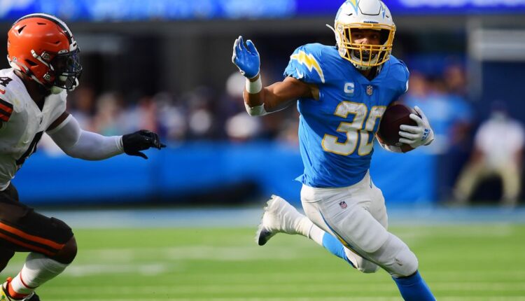 Los Angeles Chargers week 5 snap counts against the Cleveland Browns

