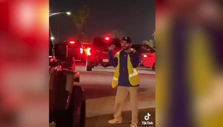 TikToker jumps in a traffic jam at Dodger Stadium in action - NBC Los Angeles

