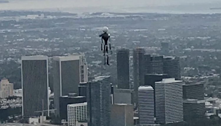 Officials have a "working theory" about the jetpack mystery over Los Angeles

