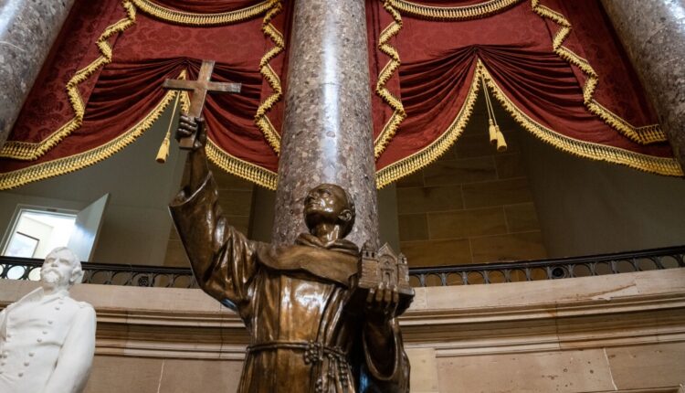 Who should replace the Junipero Serra statue in the US Capitol?

