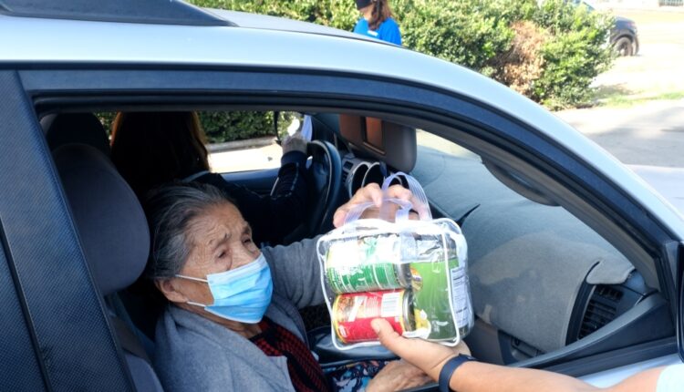 Seniors receive essentials at the Bernardi Seniors Center in Van Nuys - Daily News

