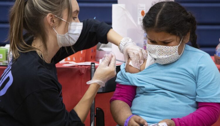 Many LAUSD students fail to meet the deadline for their first COVID vaccine

