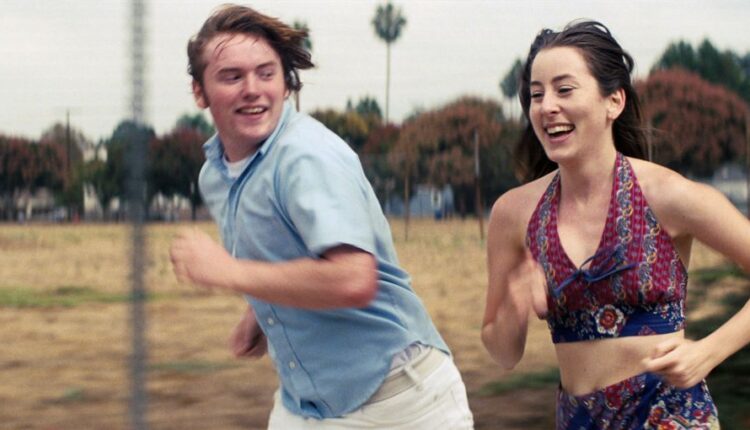 'Licorice Pizza': Coming-of-Age-Odyssey by Paul Thomas Anderson

