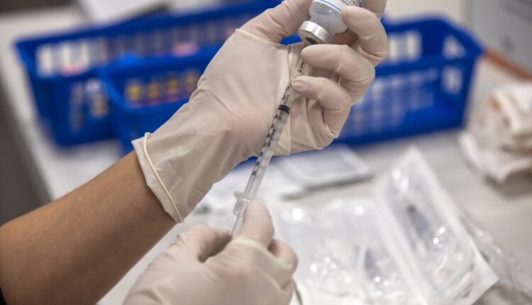 LA County's low-income areas are less likely to receive COVID boosters

