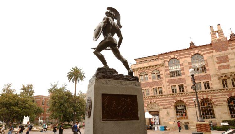 Distance learning extended to two weeks at USC - NBC Los Angeles


