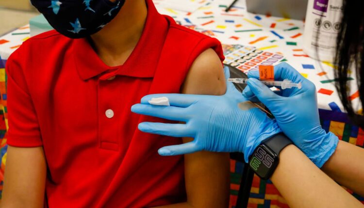 California bill would eliminate personal belief exceptions for undergraduate COVID vaccine mandate

