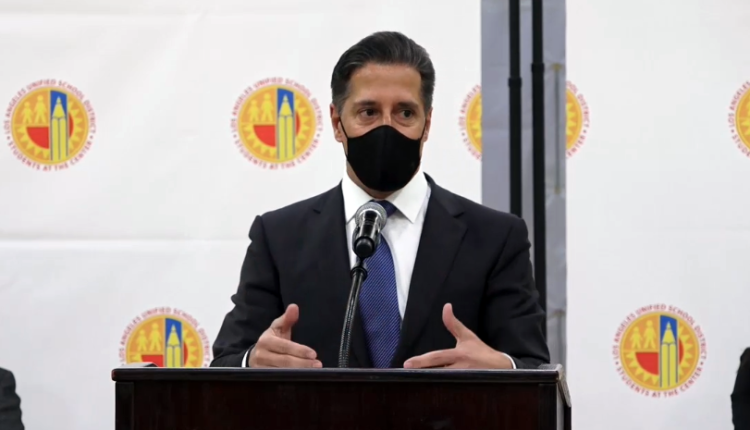 Alberto Carvalho begins new role as Los Angeles Unified's superintendent

