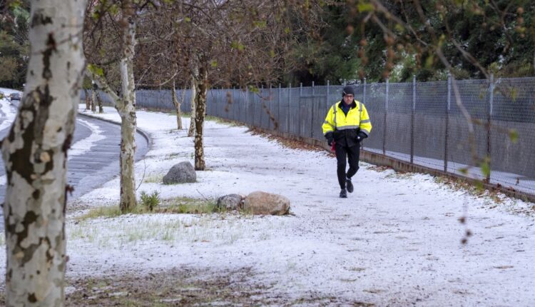 Storm brings rain, snow to Southern California
