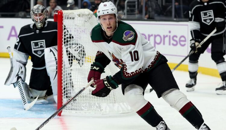 Arizona Coyotes host Los Angeles Kings in return to play
