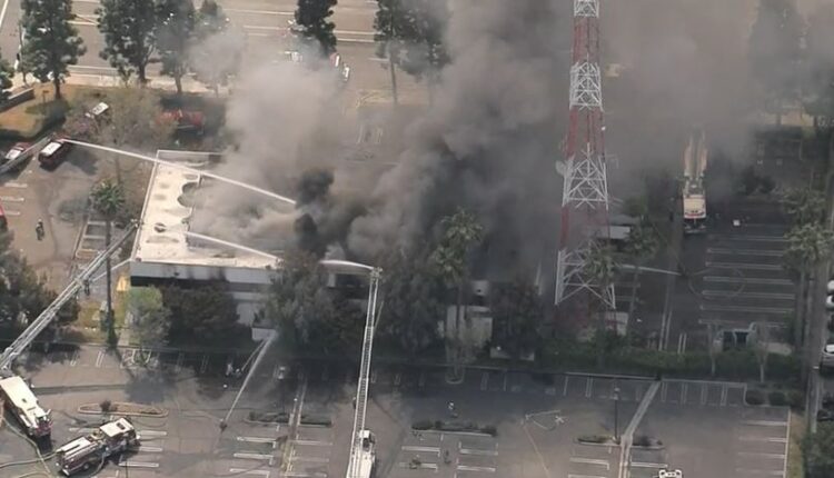 Firefighters Battle Garden Grove Fire – NBC Los Angeles
