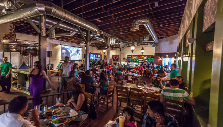 The 7 Best Places To Watch The World Cup In Los Angeles
