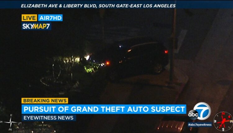GTA suspect runs into South Gate neighborhood after chase
