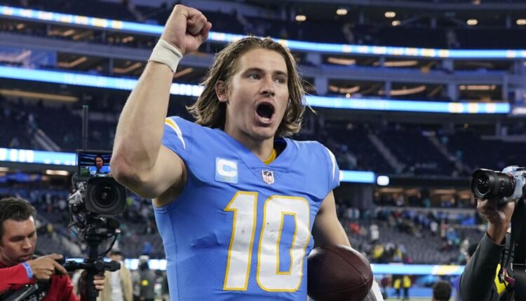 Chargers vs. Tennessee Titans: Betting odds, lines and picks
