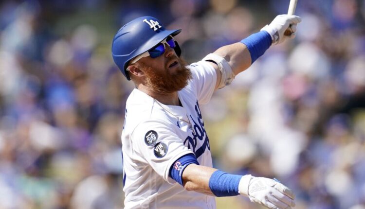 Ex-Dodger Justin Turner reportedly agrees to deal with Red Sox

