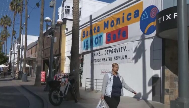"Santa Monica Is Not Safe" sign stirring controversy at Third Street Promenade
