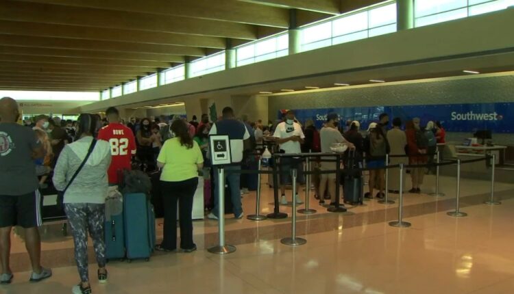  Southwest Flights out of LAX Unavailable until Dec.  31 – NBC Los Angeles
